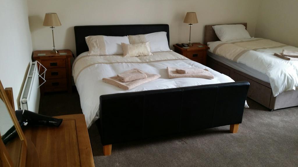 Roosecote Guest House Barrow-in-Furness Habitación foto